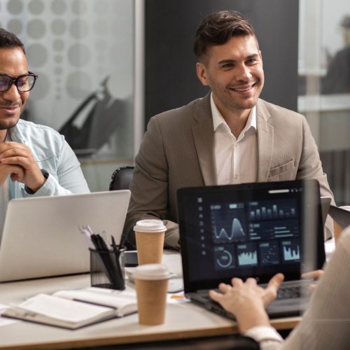 Potencializar resultados com conteúdo técnico, LinkedIn e geração de leads qualificados